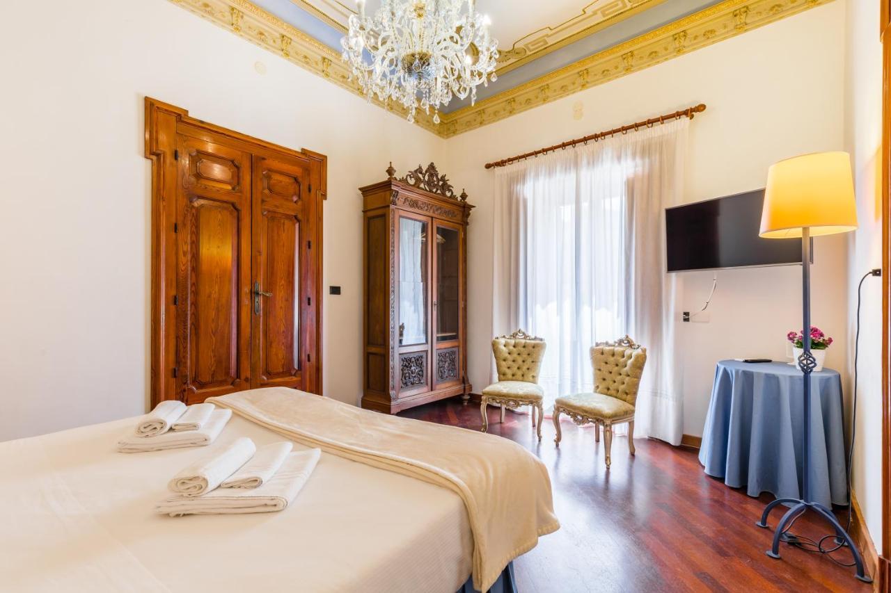 Palazzo Montalbano Panzió Scicli Kültér fotó