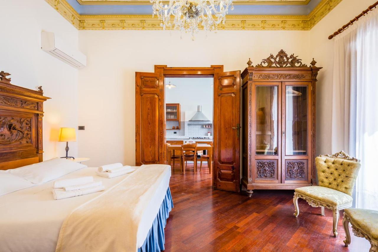 Palazzo Montalbano Panzió Scicli Kültér fotó