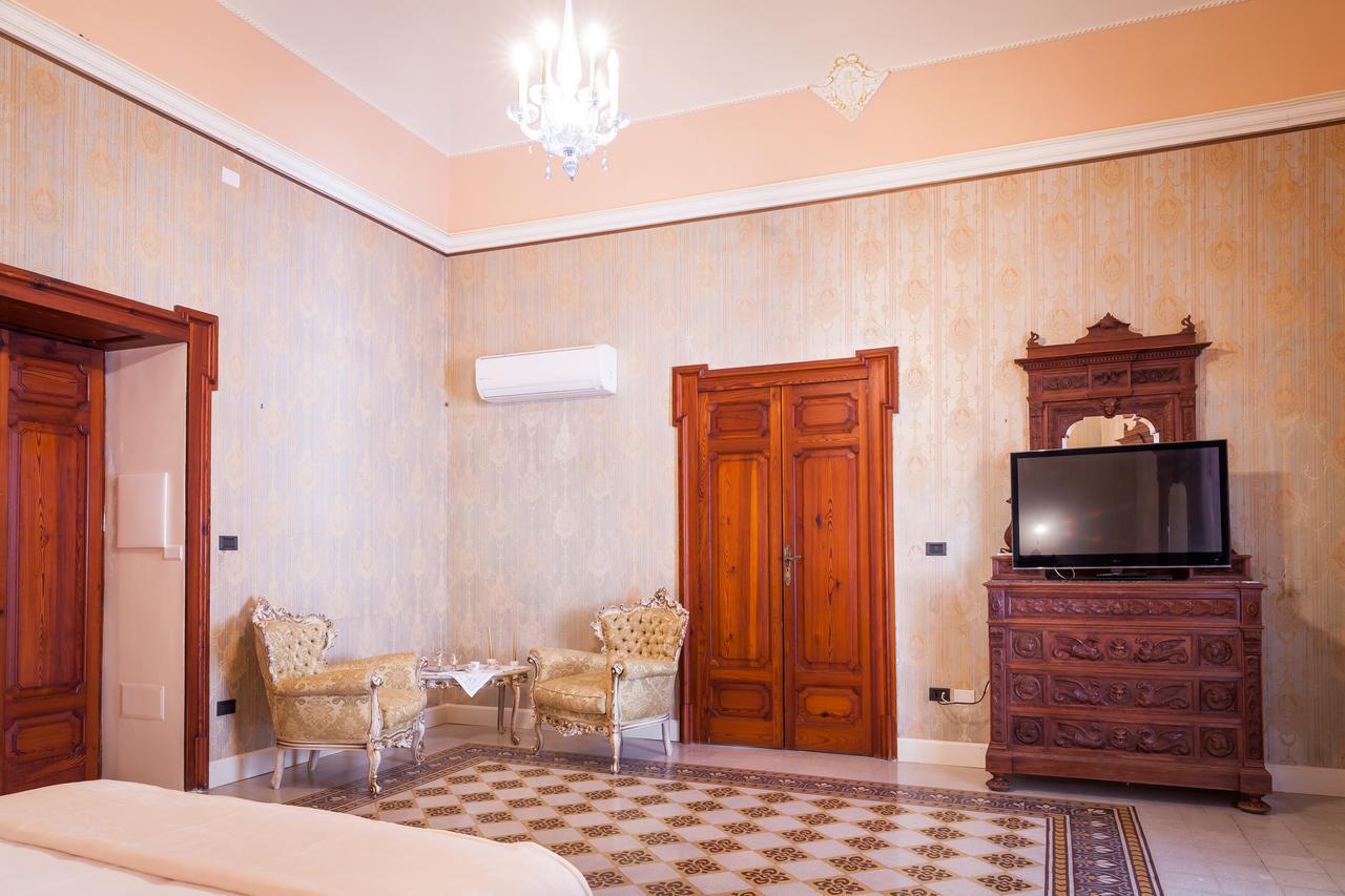 Palazzo Montalbano Panzió Scicli Kültér fotó
