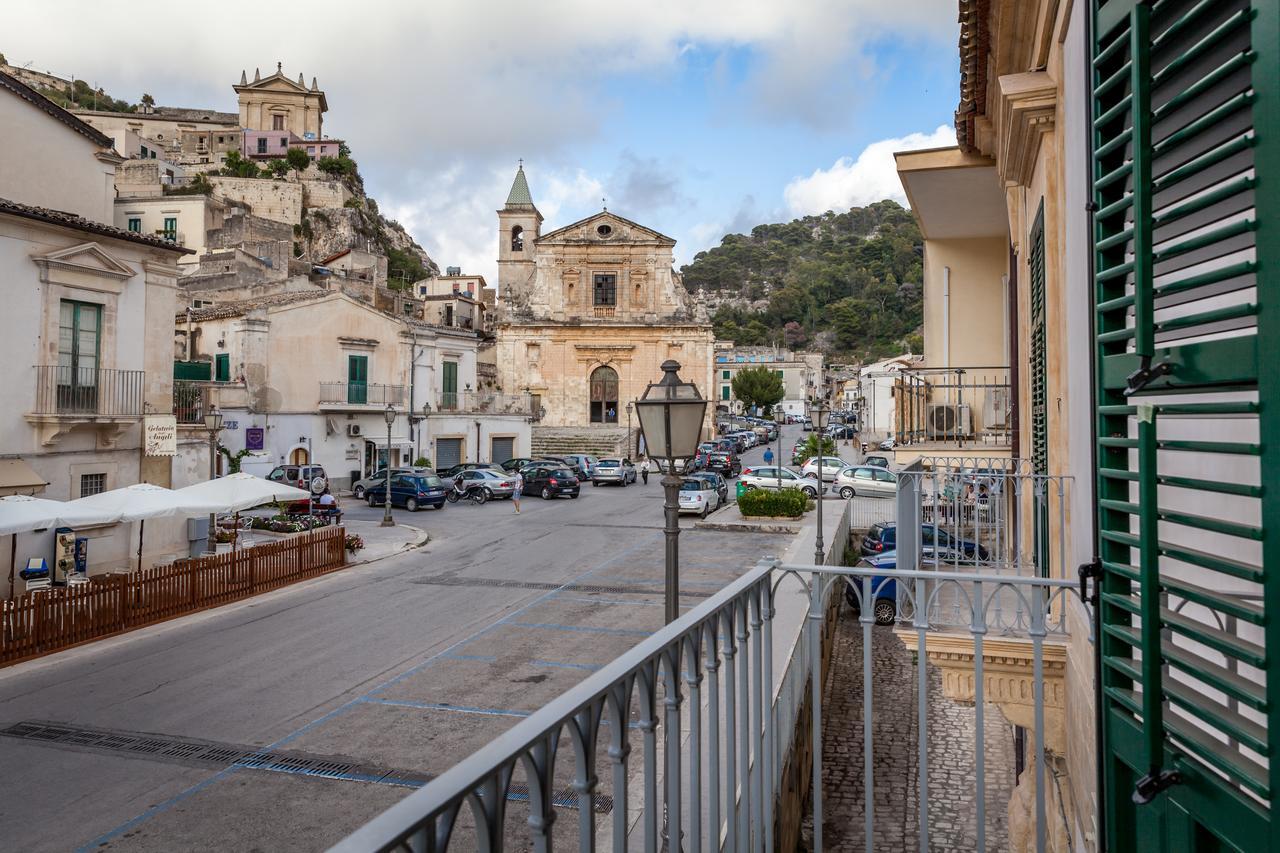 Palazzo Montalbano Panzió Scicli Kültér fotó